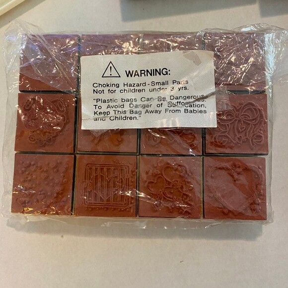 Set of 12 Rubber Stamps Wood Mounted Heart 1.25" Cube NEW - Picture 2 of 3